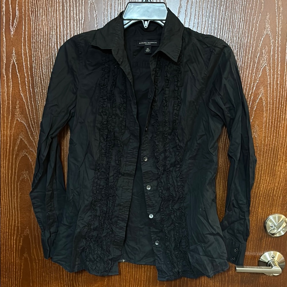 Banana Republic Black Light Button-Up Ruffle Front Blouse XS EUC